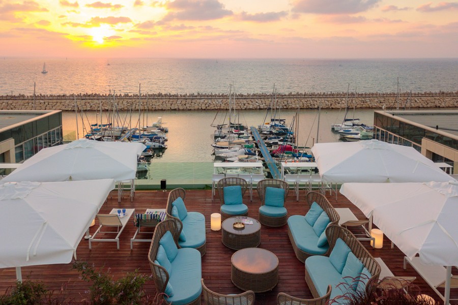 Overlooking the sea rooftop at Herods Herzliya Hotel